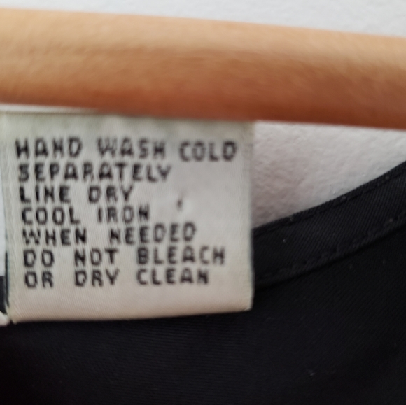 Vintage Silk Top // M - Picture 4 of 4